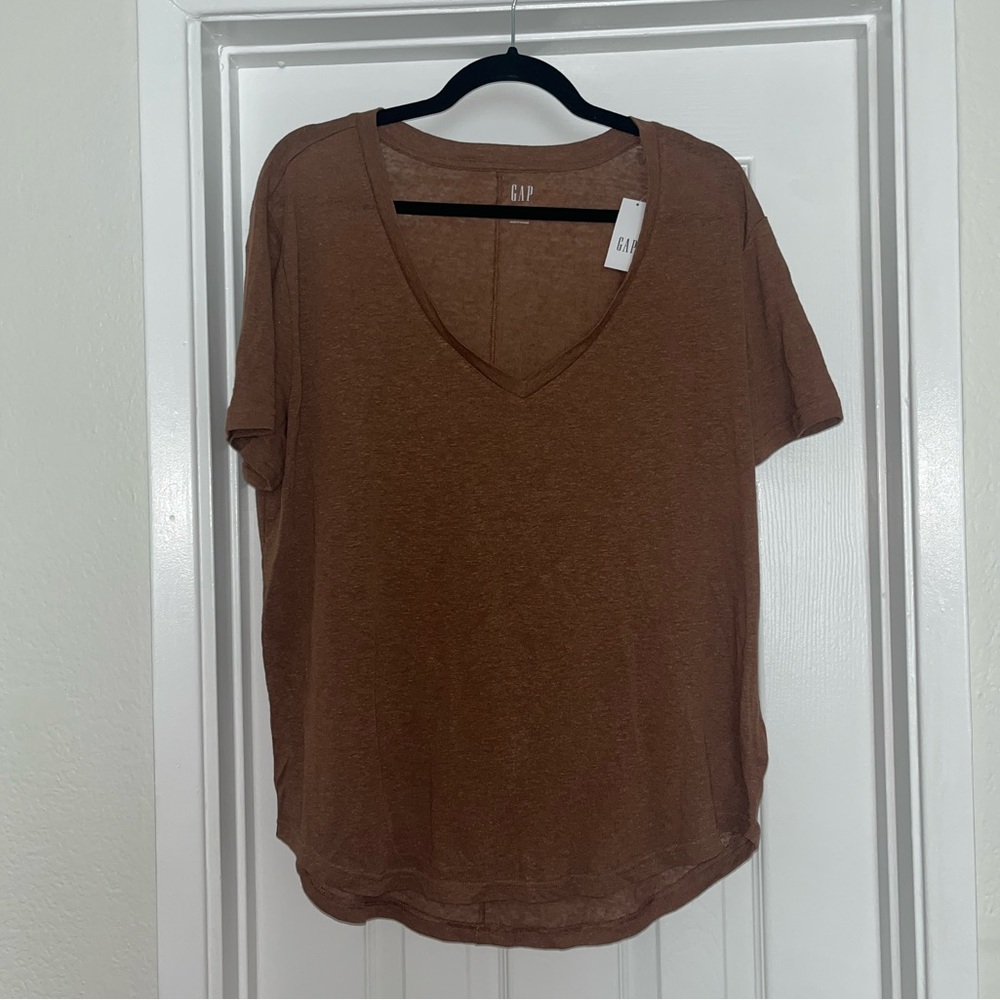 NWT BROWN GAP LINEN TEE